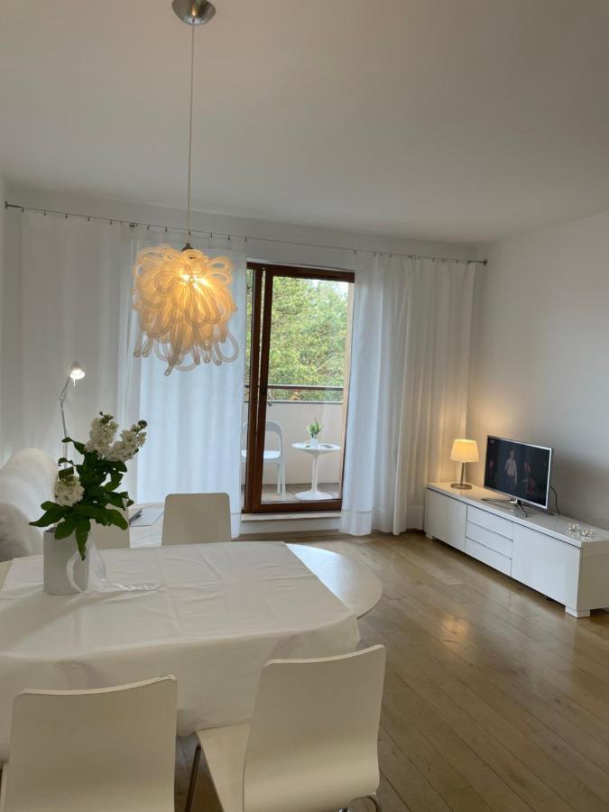 Apartament Przystan W Ustce - 120 M2 - 200 M Od Plazy Mickiewicza 2 Stolpmünde Exterior foto